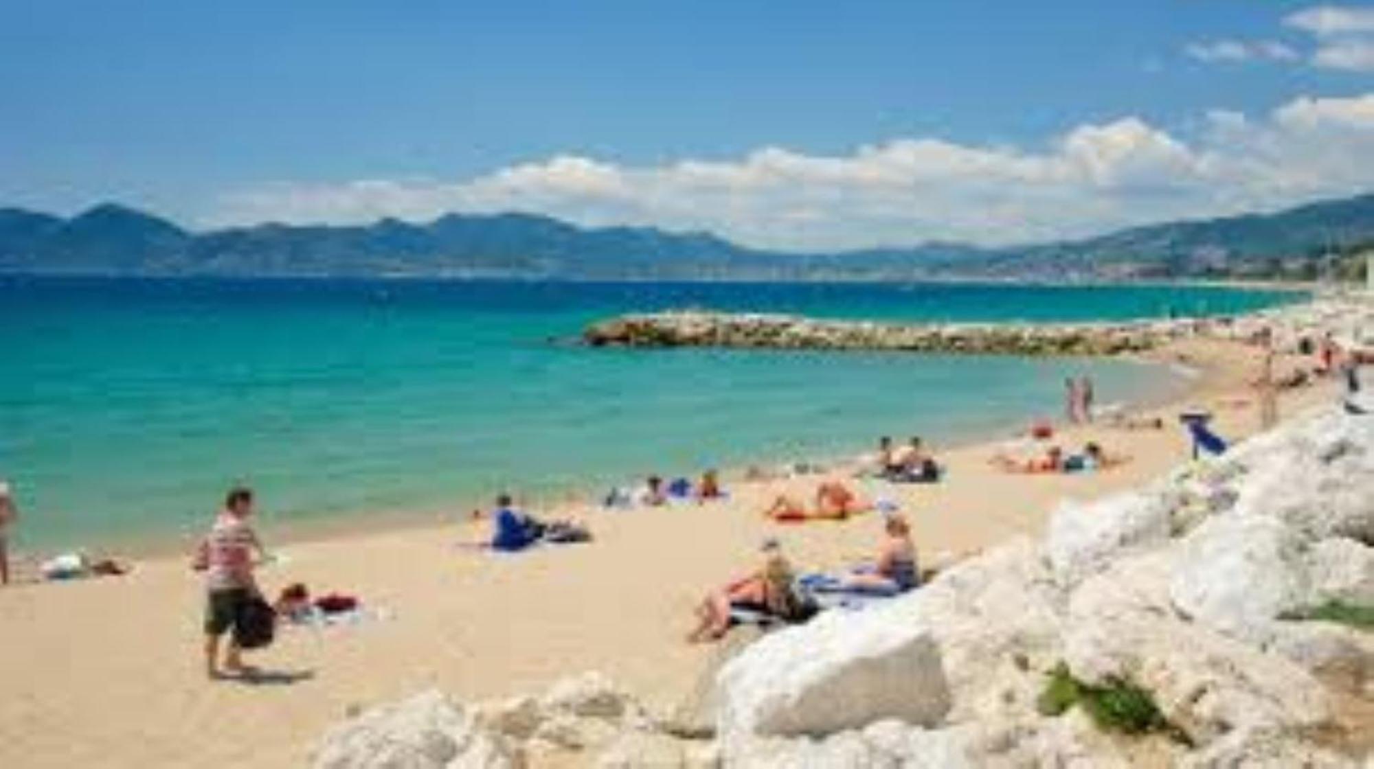 Le Castille - A Deux Pas Des Plages Cannes Esterno foto